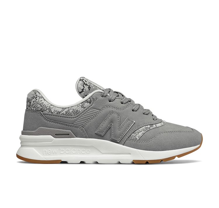 997Η