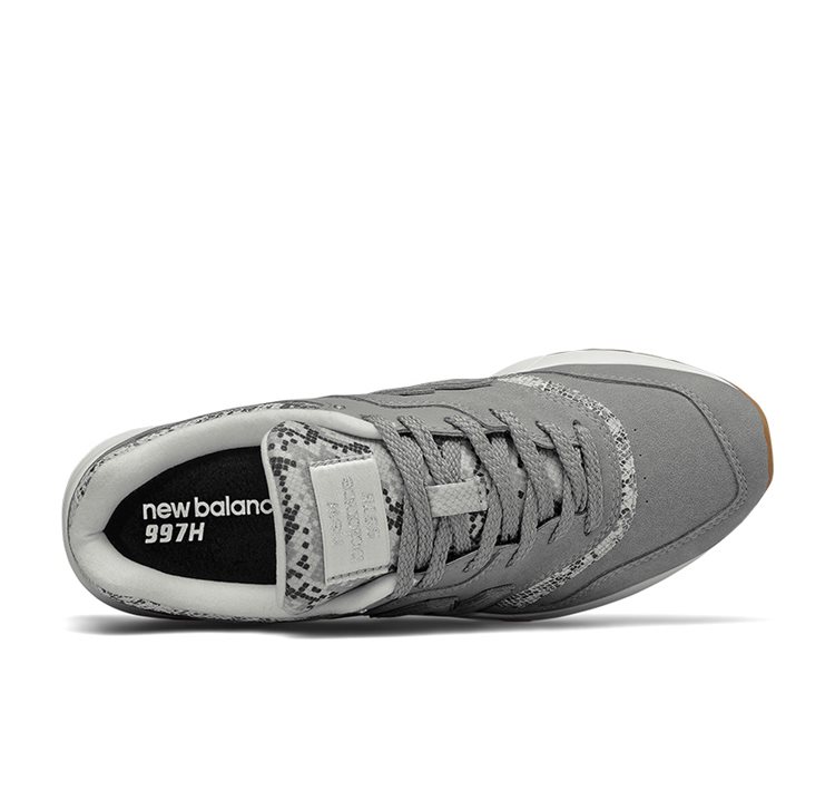 997Η