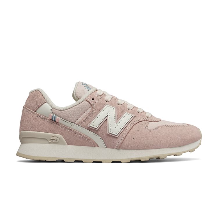 996