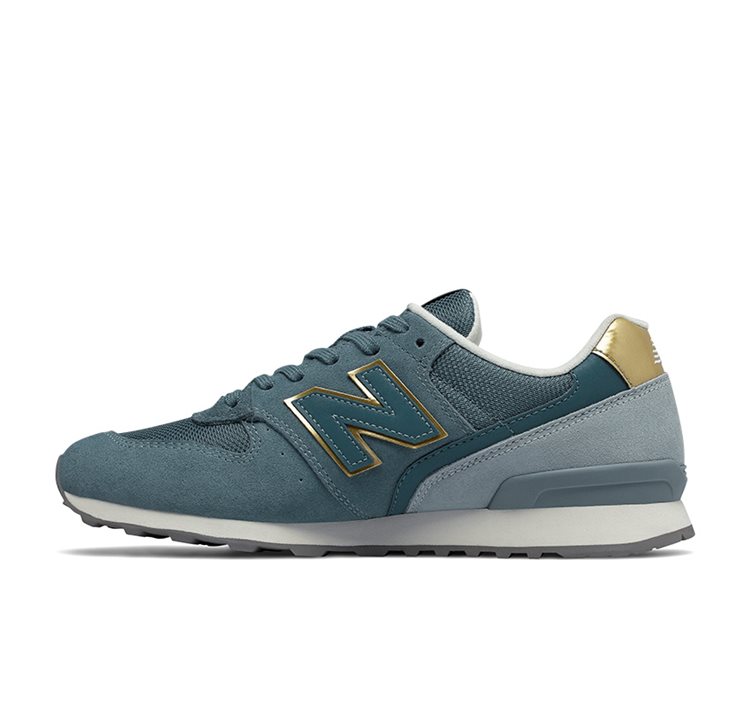 996