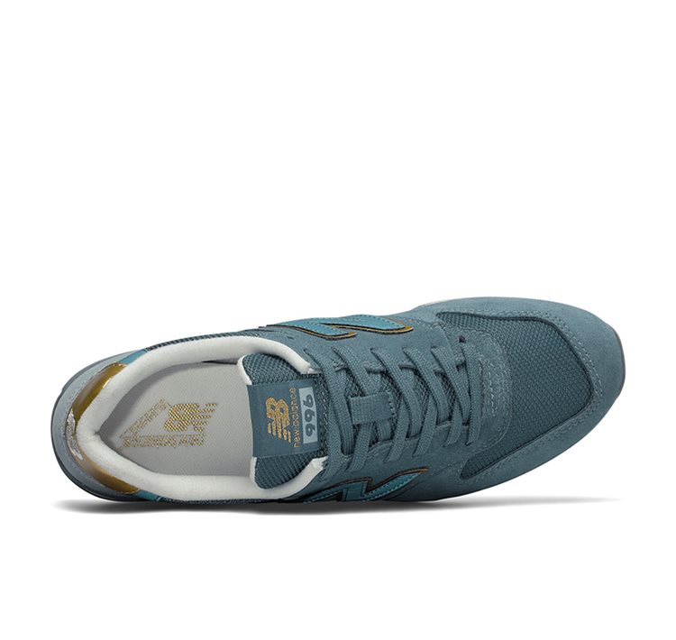 996