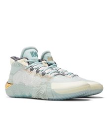 Kawhi shoes deals 218