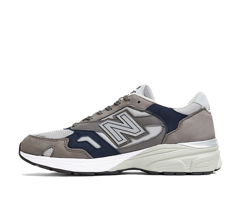 920 Made in UK