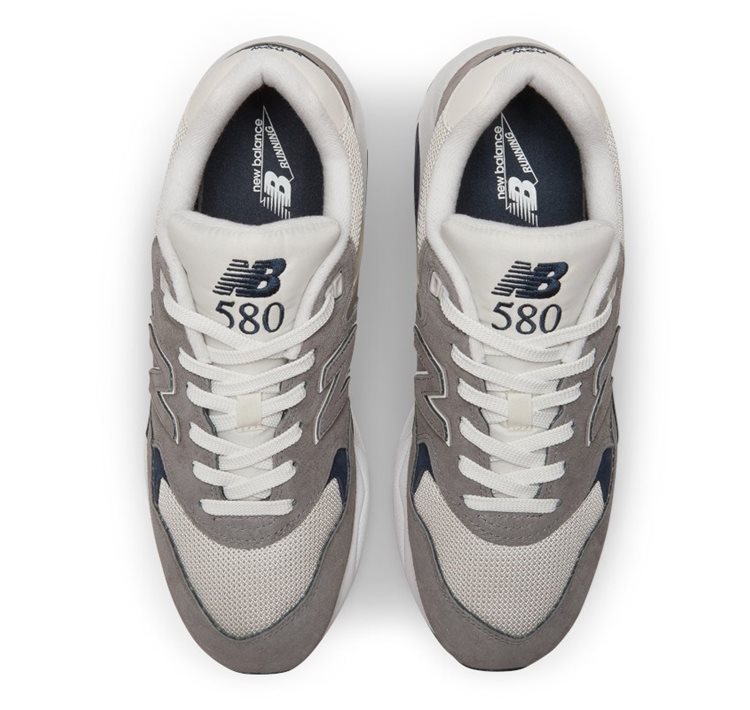 580